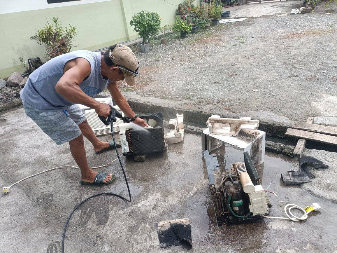 Professional aircon cleaning service in General Santos City and Alabel